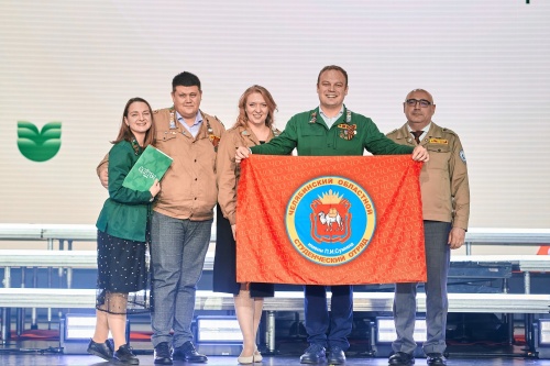 Комиссар штаба сельхозотряда «9 жизней» приняла участие во Всероссийском слёте студенческих отрядов