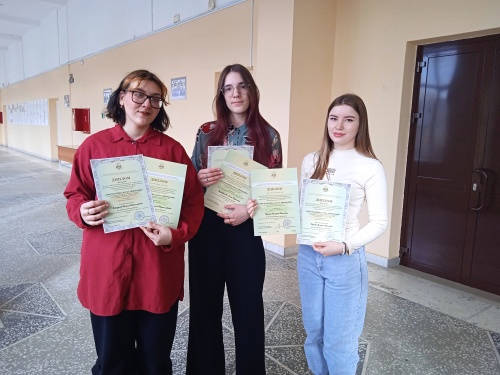 Ректор ЮУрГАУ вручила студентам ИАЭ  дипломы Всероссийского конкурса «АПК — молодёжь, наука, инновации»