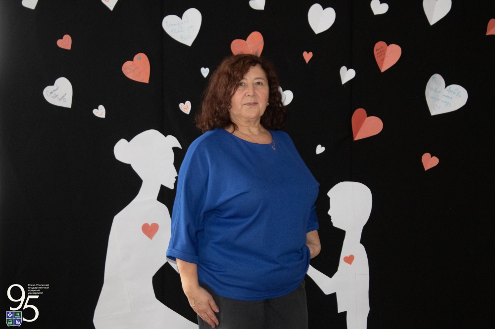 В Институте агроэкологии ЮУрГАУ организовали праздничную фотозону ко Дню матери