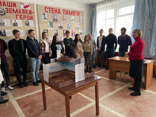 Первокурсникам ИАЭ ЮУрГАУ рассказали о земляках-участниках Сталинградской битвы