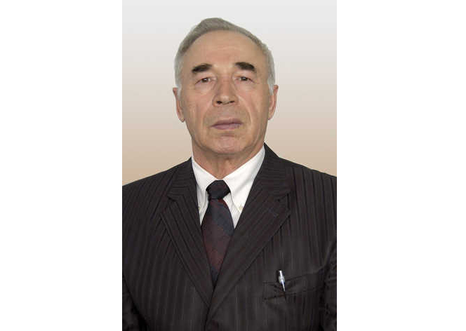 Светлая память Анатолию Антоновичу Петрову...